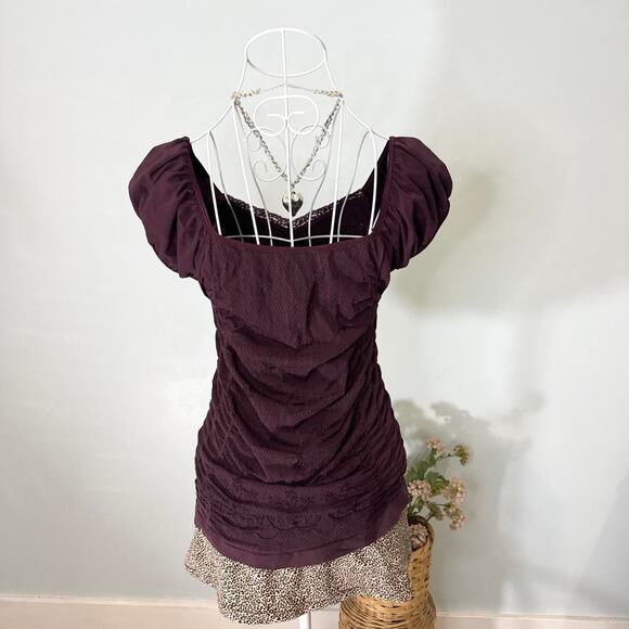 Cute vintage y2k maroon/ purple tight lace pleated stretchy top - Picture 5 of 6